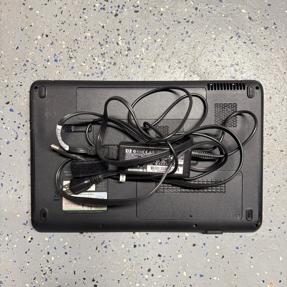 HP G60 Laptop AMD Turion X2 Windows Vista - Picture 6 of 9